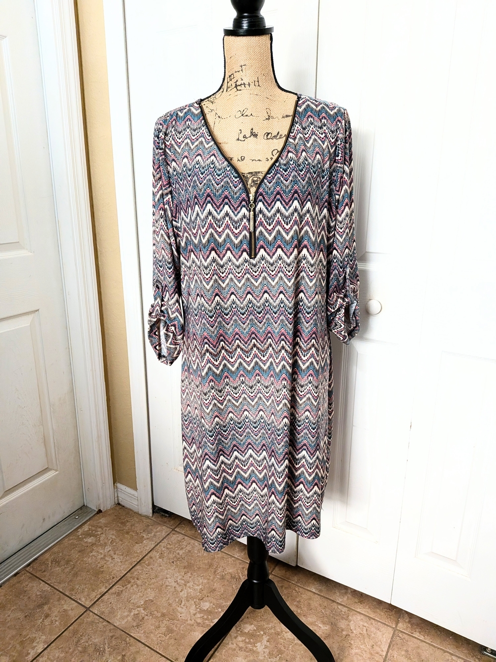 Tacera Chevron V-Neck Tunic Dress - Multicolor